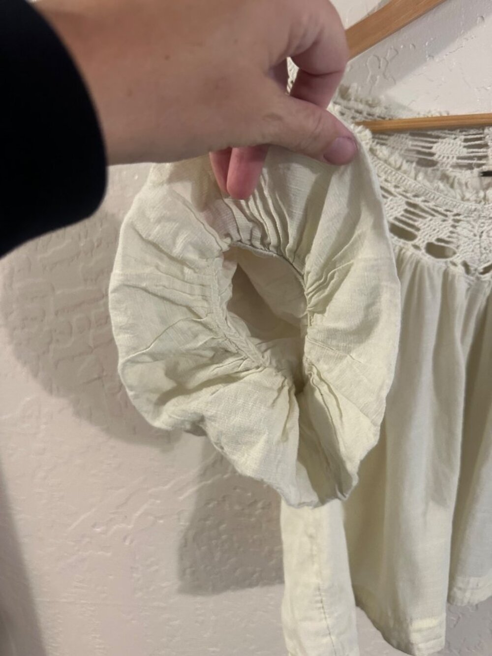 Free People Bohemia Gauzy Floral Embroidered Cottage Core Peasant Top - Picture 4 of 11